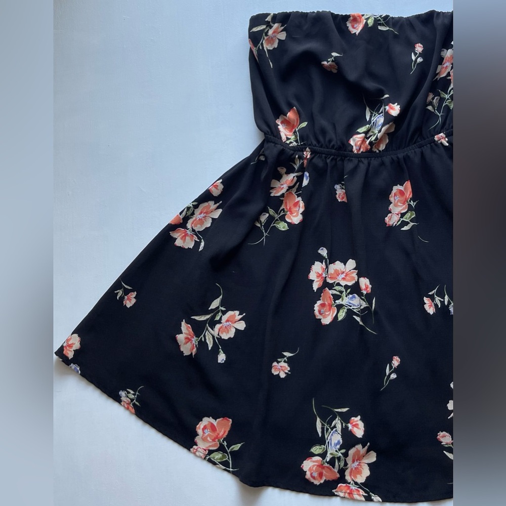 Floral Black Dress‎